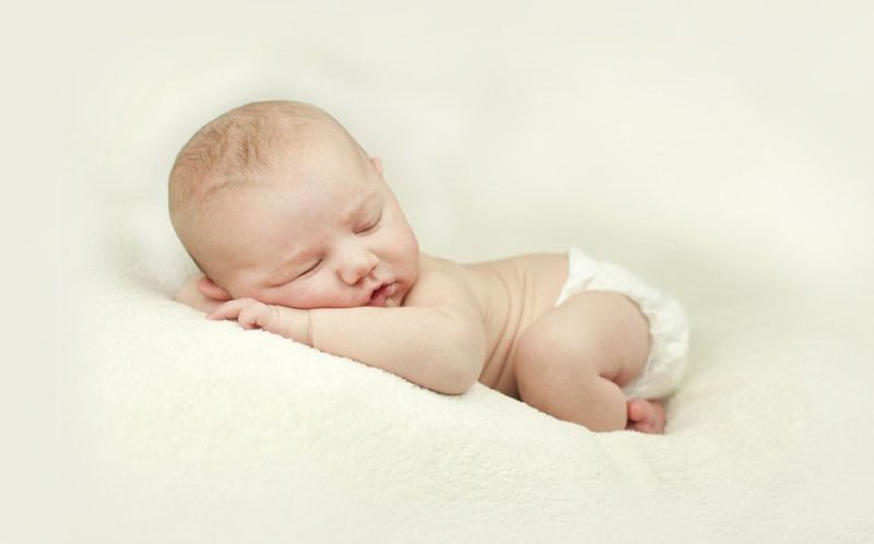 Mua bảo hiểm sức khỏe cho con là món quà vô cùng ý nghĩa